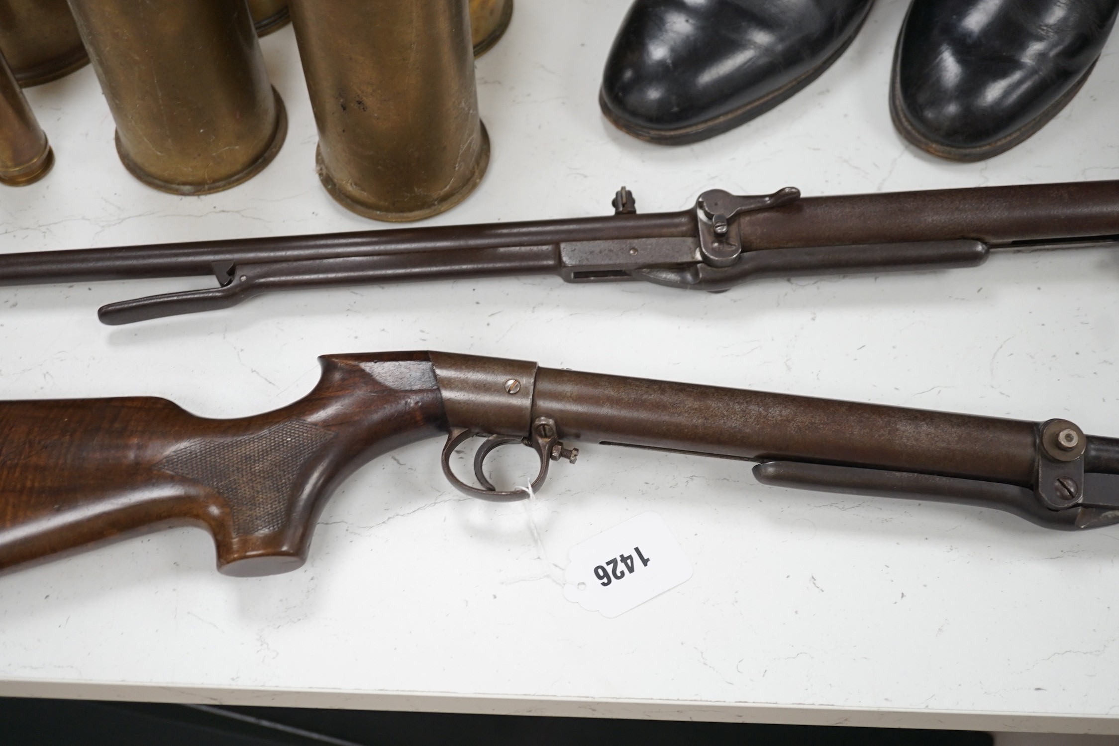 A BSA air rifle no.4343 and a Lincoln Jefferies air rifle no.22657